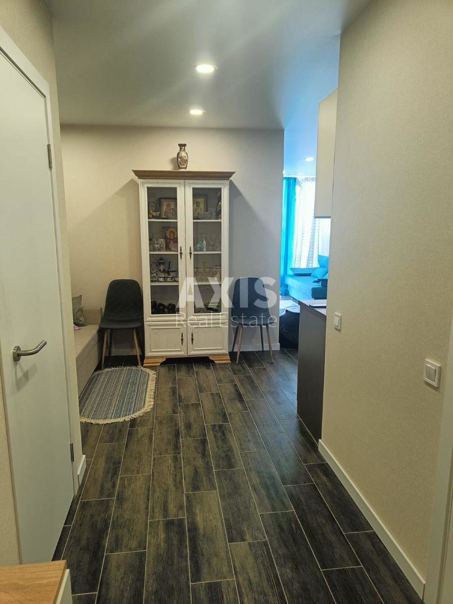 2k apartment vul. Bulahovs'kogo Akademika 22