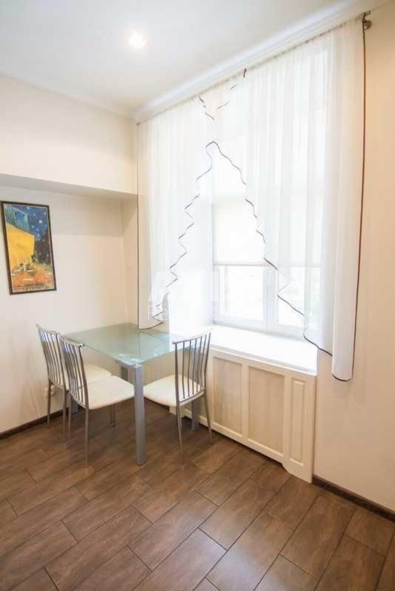 2k apartment vul. Jevgena Konoval'cja 7/9565140