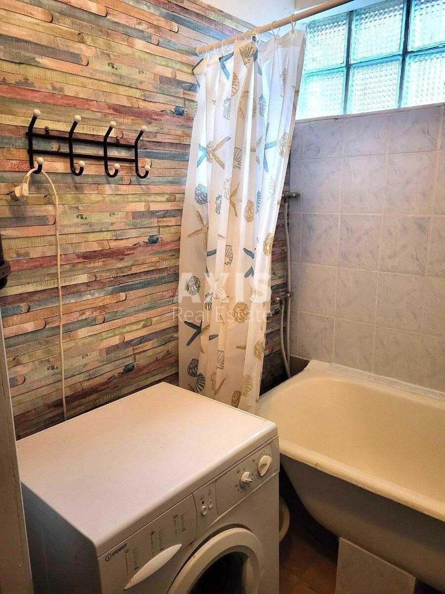 3k apartment prov. Kvituchyj 129