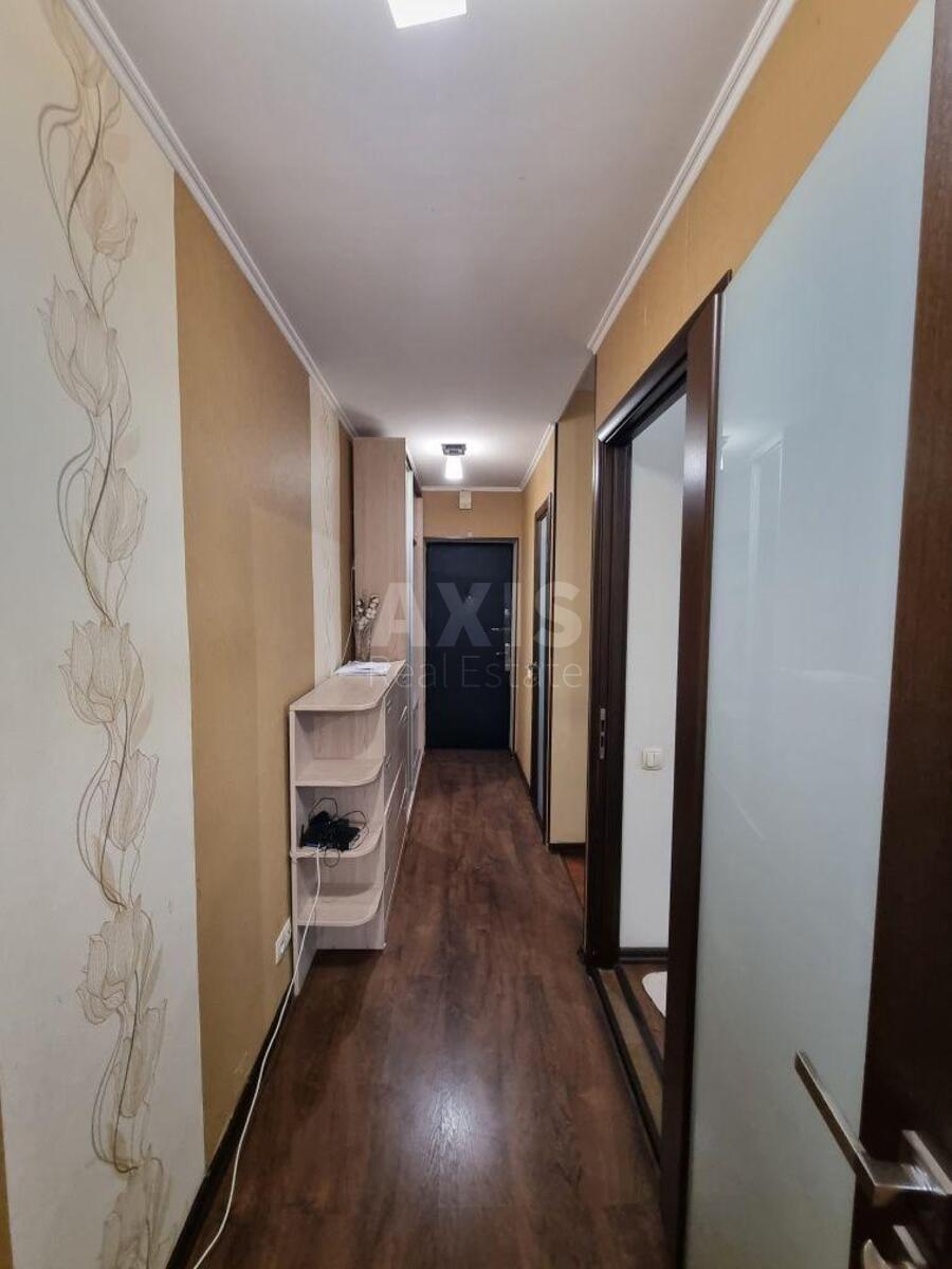 3k apartment vul. Uinstona Cherchillya 22Б6117310