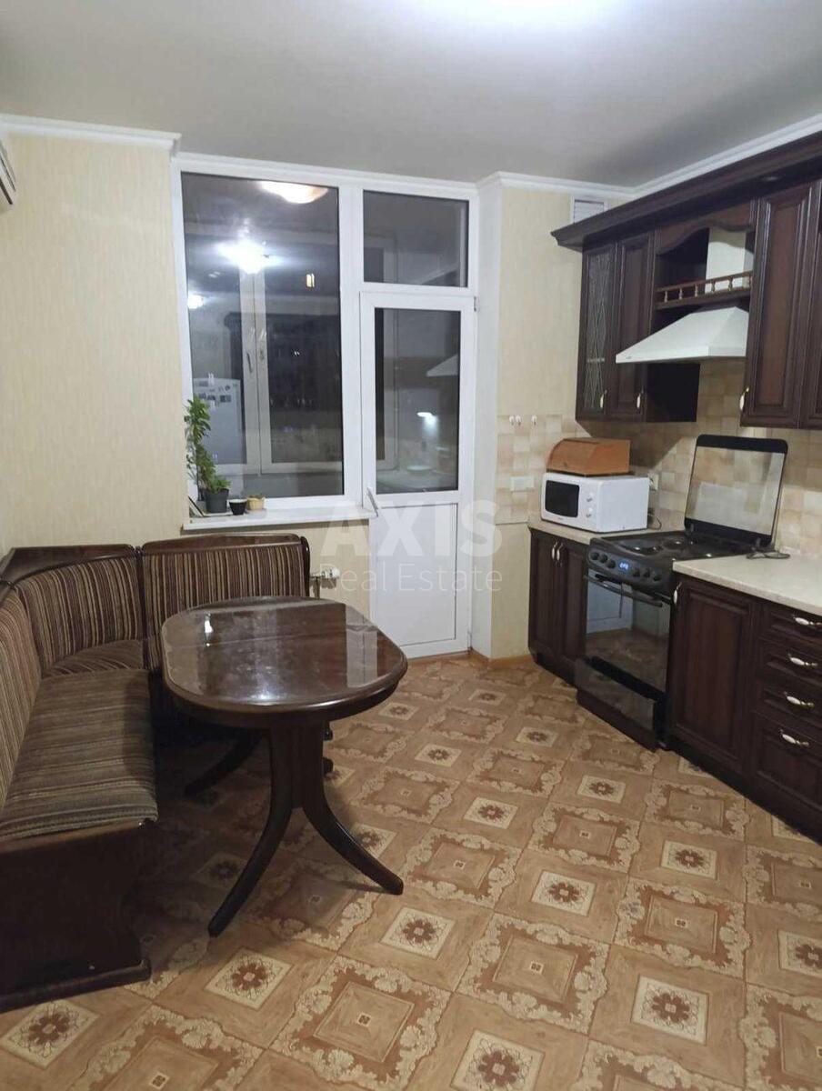 2k apartment vul. Zarichna 1