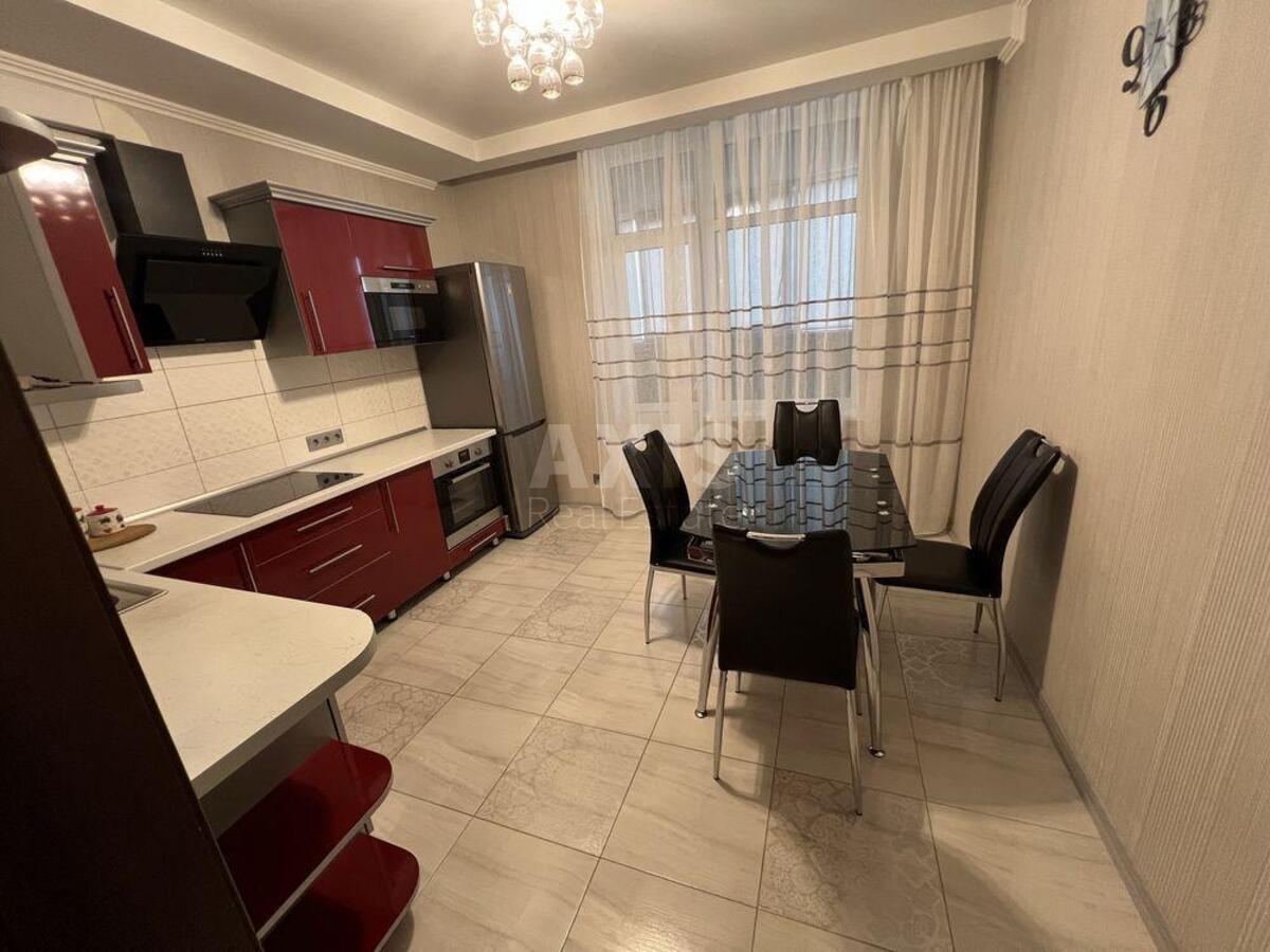 2к квартира ул. Сикорского Игоря Авиаконструктора 4В580695