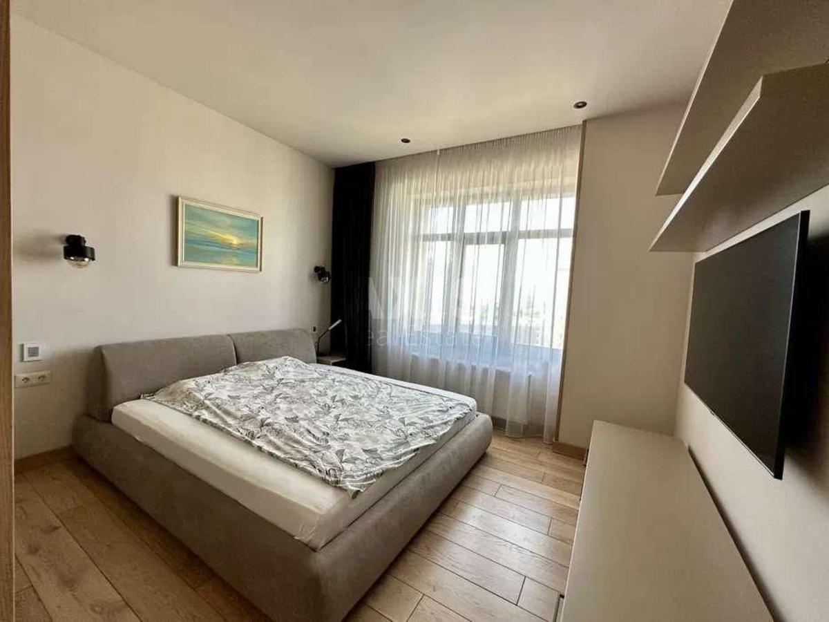 2k apartment vul. Jevgena Konoval'cja 36Є7