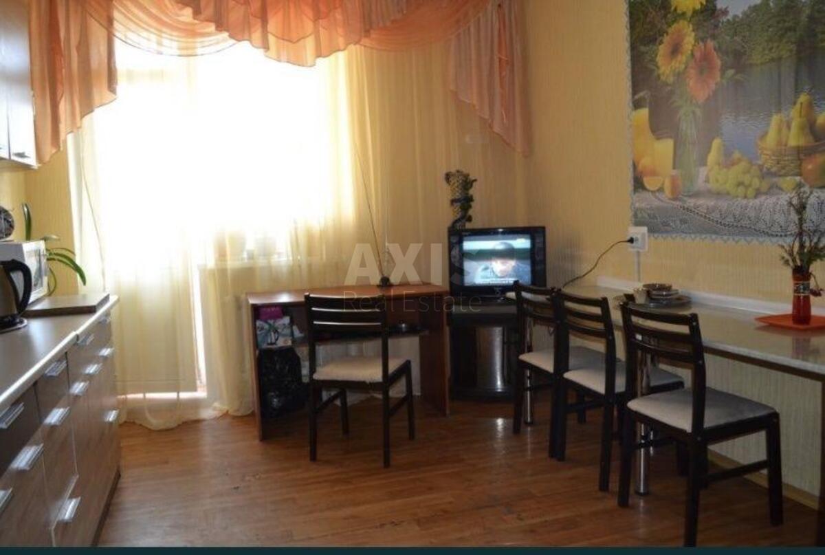 5k apartment vul. Saperno-Slobids'ka 100