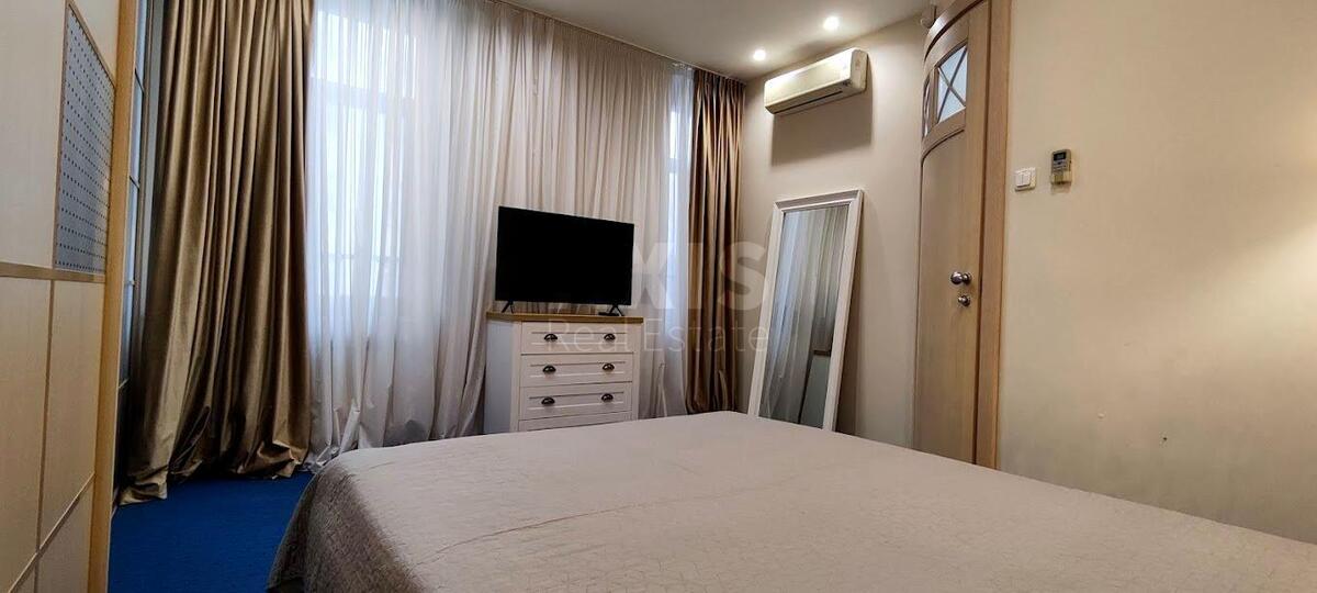 4к квартира ул. Орлика Филиппа 10617735