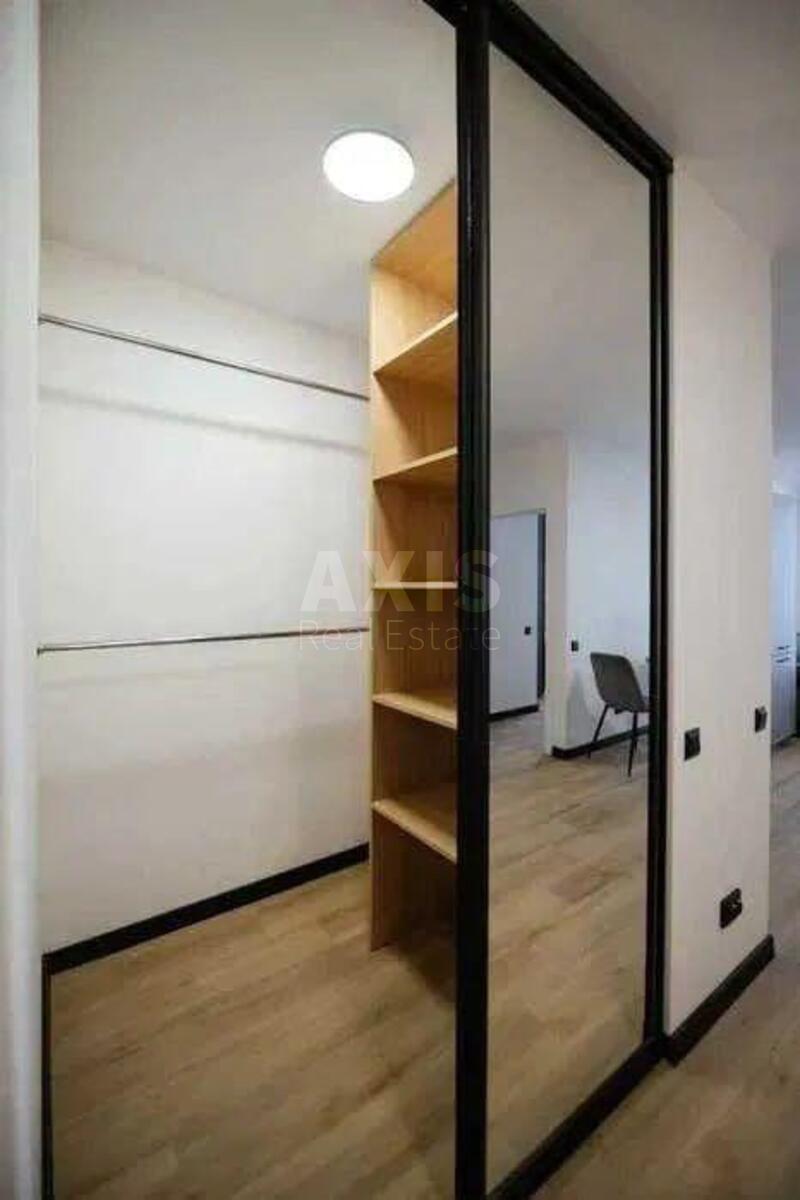 1k apartment vul. Pivnichno-Syrec'ka 23