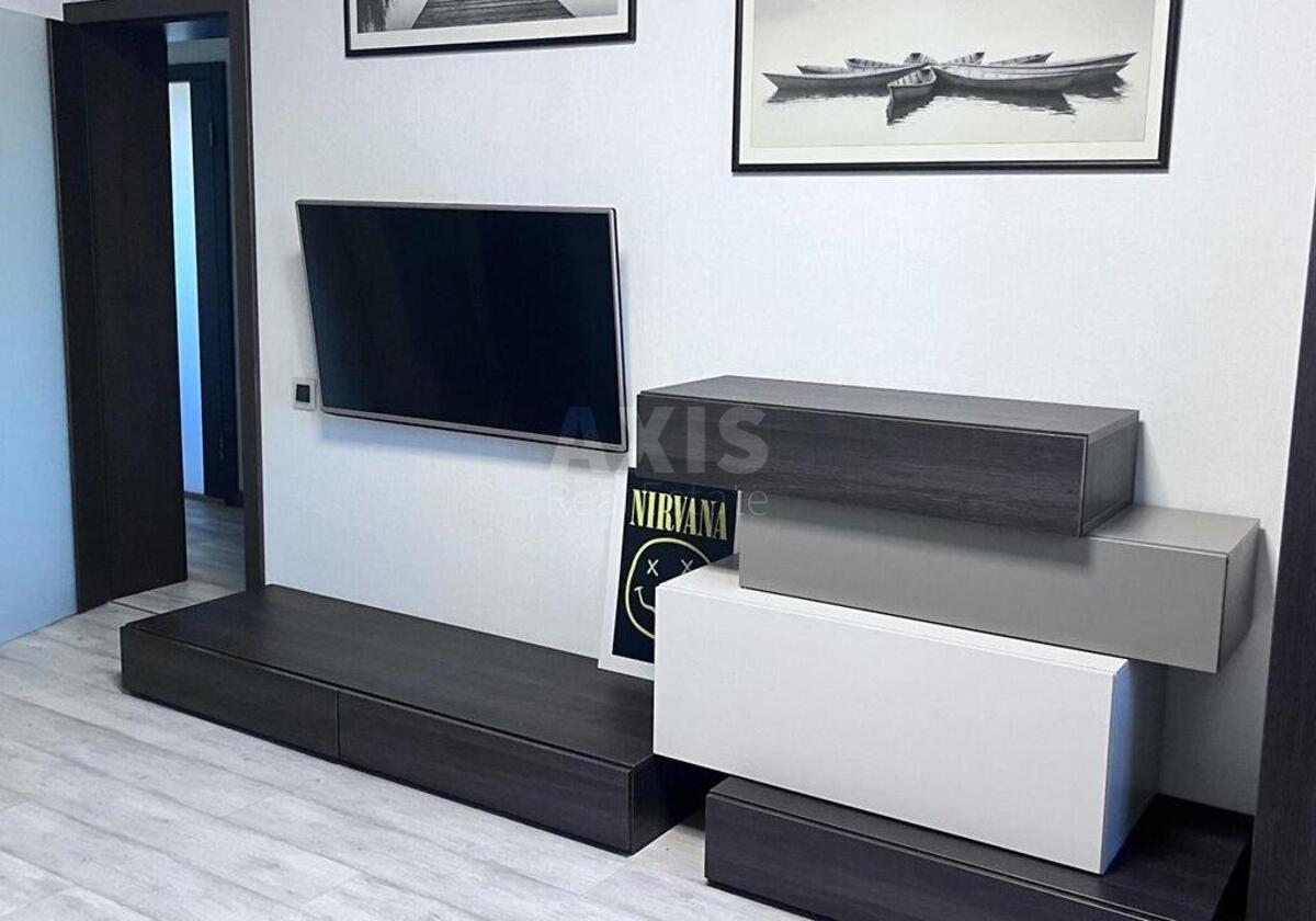 3k apartment vul. Ahmatovoi' Anny 13Г5950210