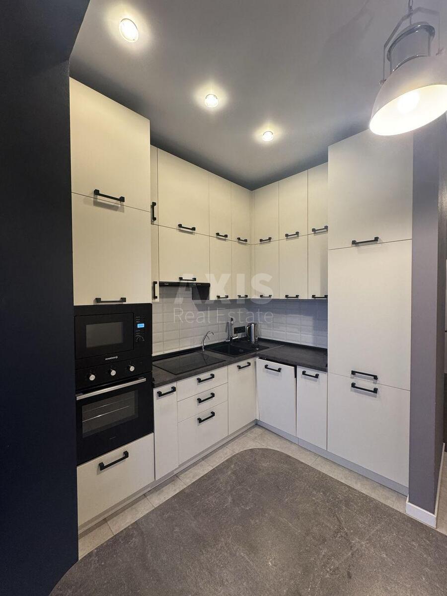 1k apartment vul. Sholudenka 6