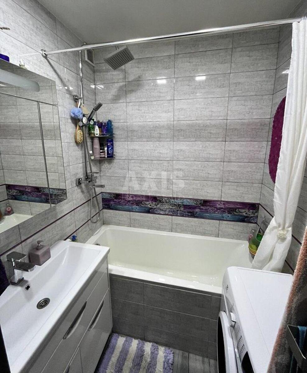 2k apartment vul. Zholudjeva 4Г2