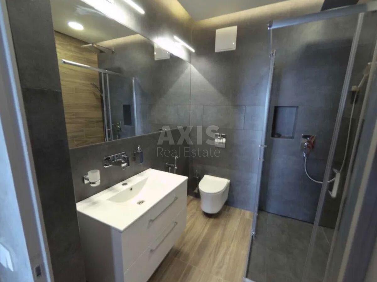 2k apartment nab. Dniprovs'ka 18627143