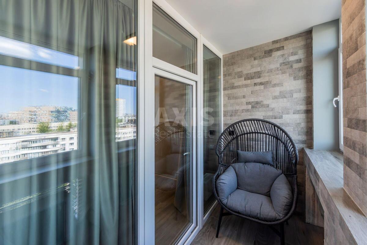 4k apartment pr-t Peremogy 11584538