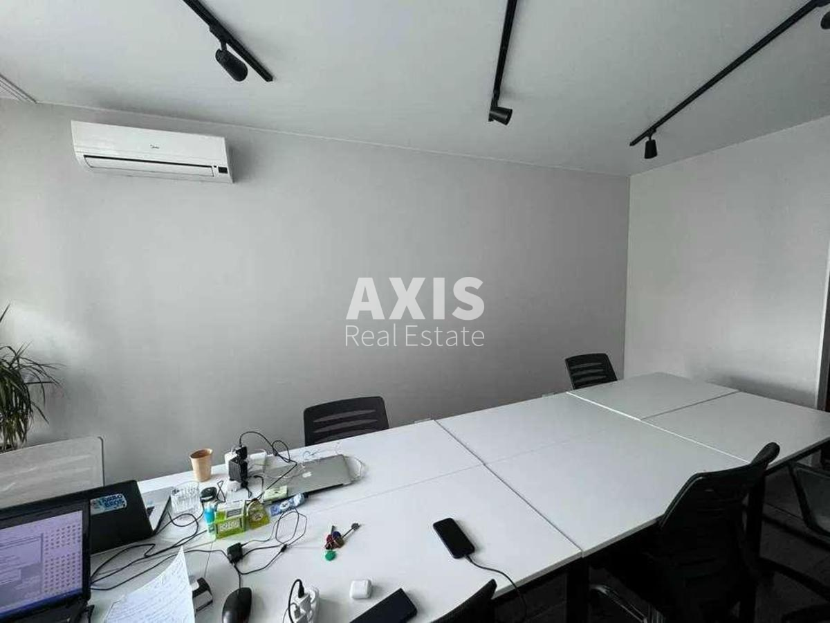 Office vul. Zarichna 2, корп. 1, 46m2337241