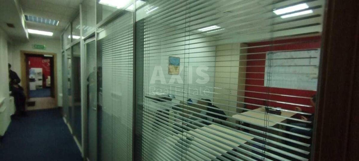 Office vul. Myhajlivs'ka 15/1Б, 385m2629757