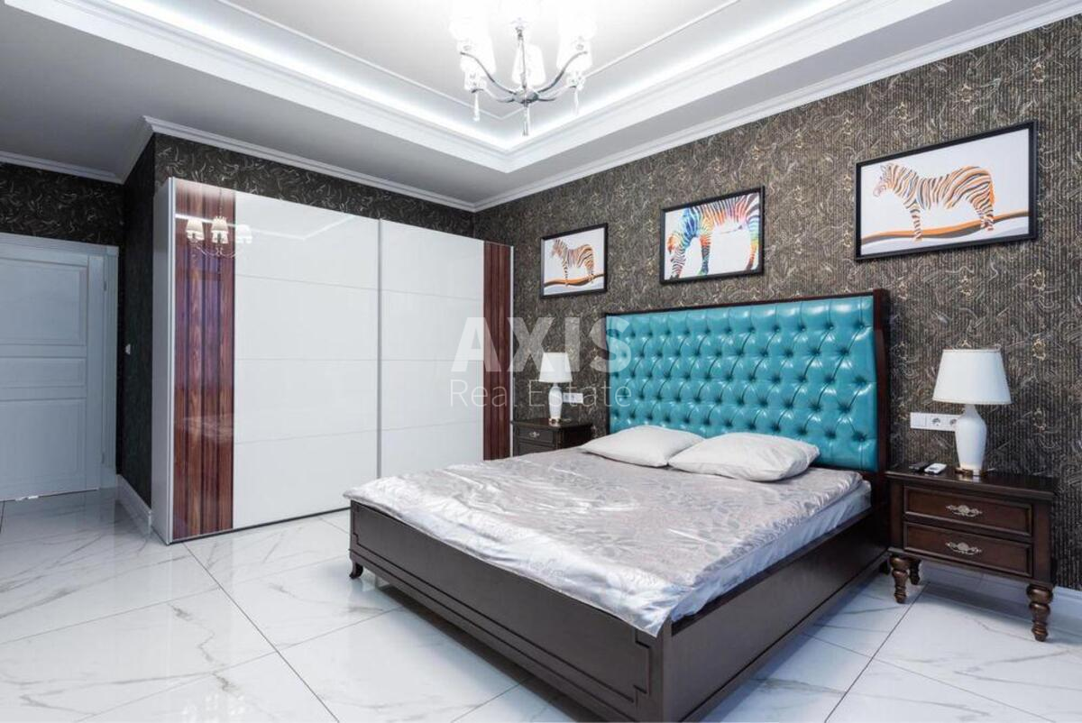 2k apartment vul. Jevgena Konoval'cja 34а0