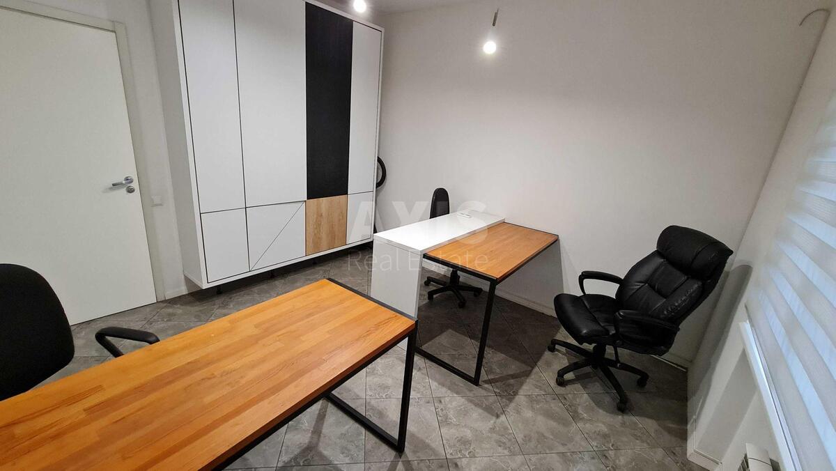 Office vul. Shovkunenka 8/20, 71m2