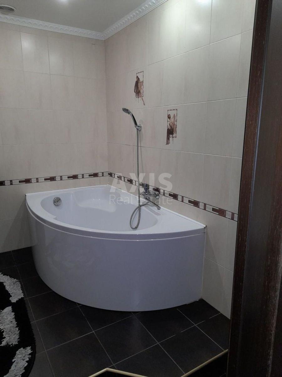 2k apartment vul. Urlivs'ka 347