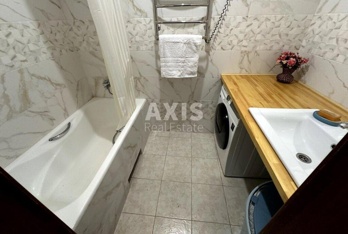 2k apartment vul. Donec'ka 183