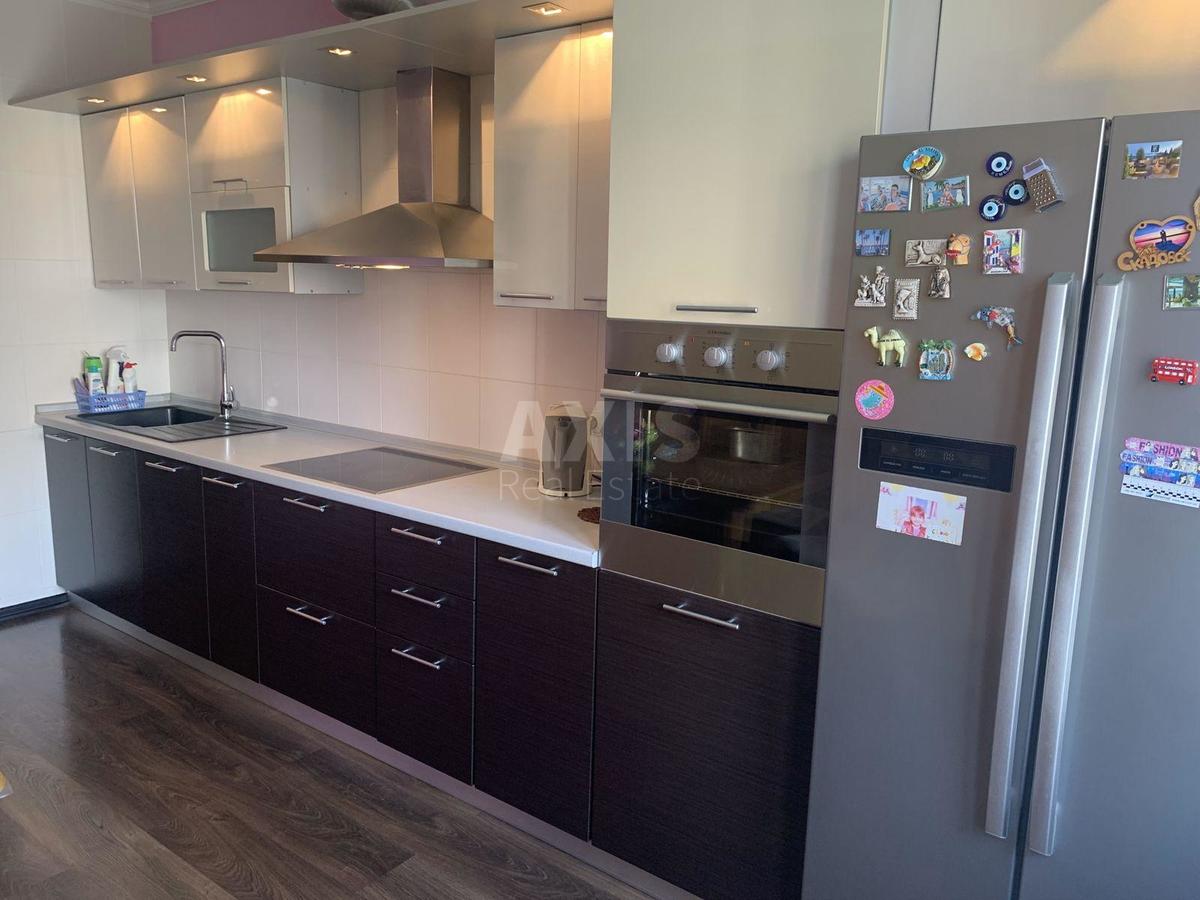 3k apartment vul. Urlivs'ka 150