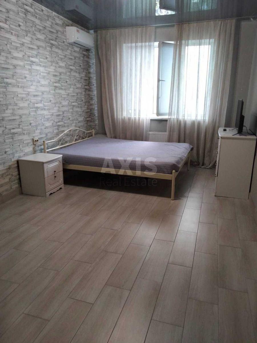 1k apartment vul. Polupanova 165