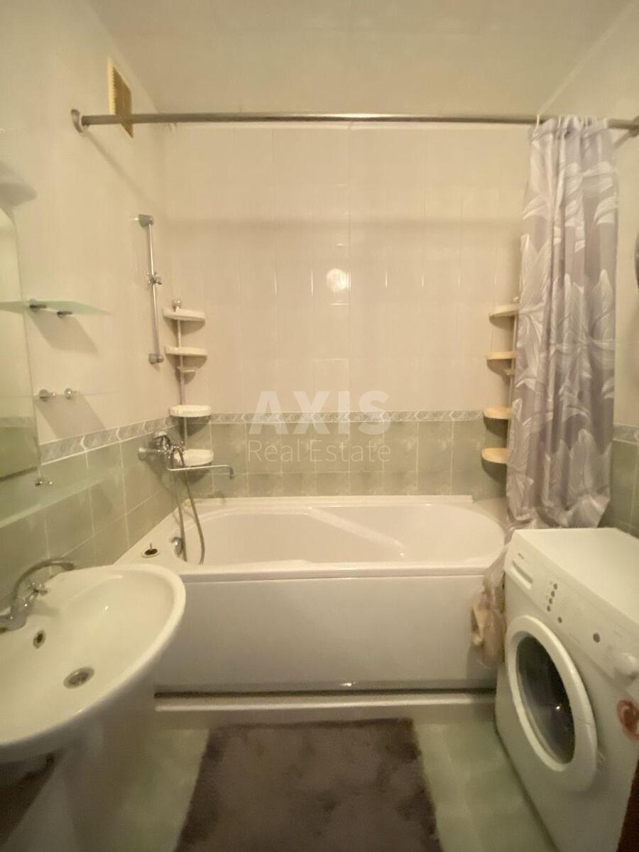 3k apartment vul. Ushakova Mykoly 34А5635510