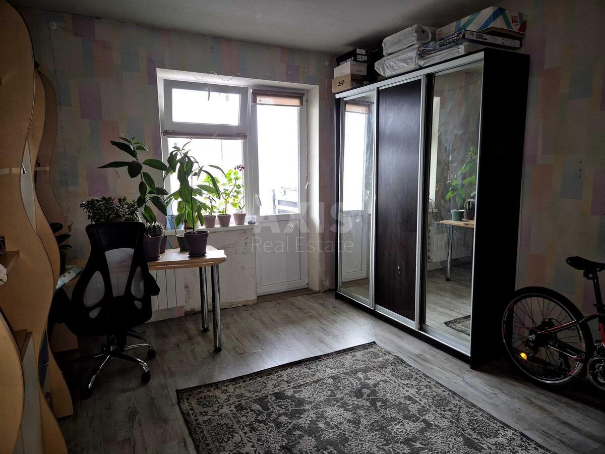3k apartment vul. Myloslavs'ka 23606812