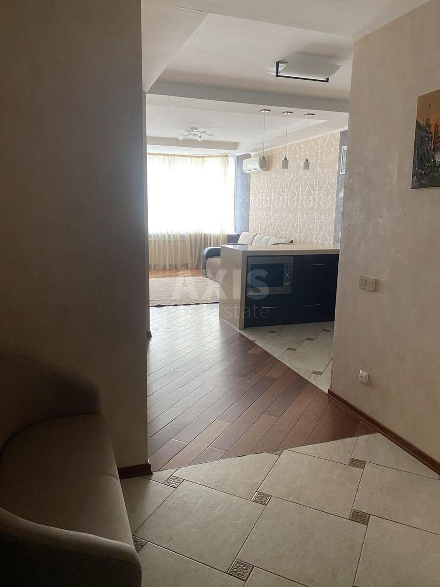 1k apartment vul. Oleny Pchilky 6564047