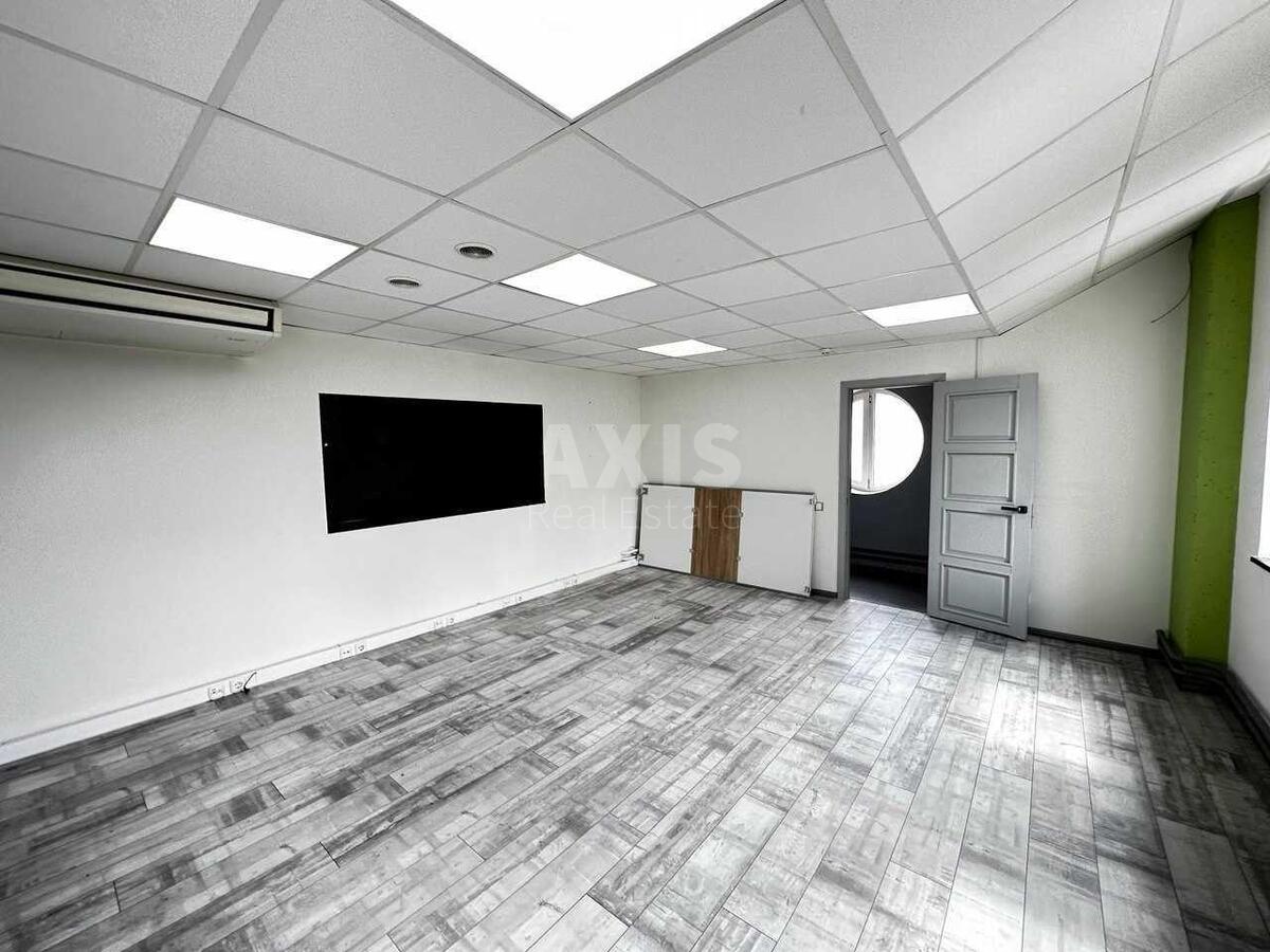 Office bul. Lesi Ukrai'nky 23Б, 400m2567427