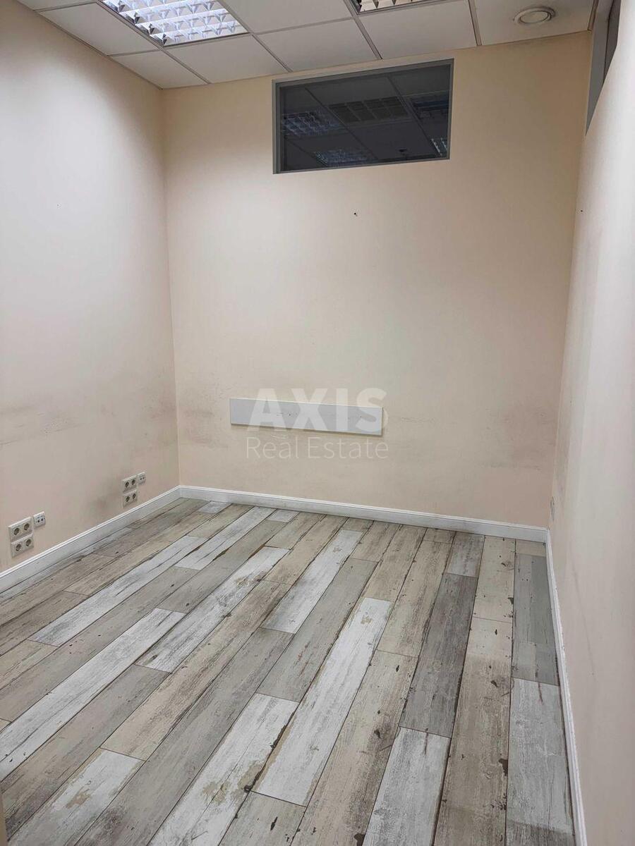Office vul. Hmel'nyc'kogo Bogdana 19/21, 140m21