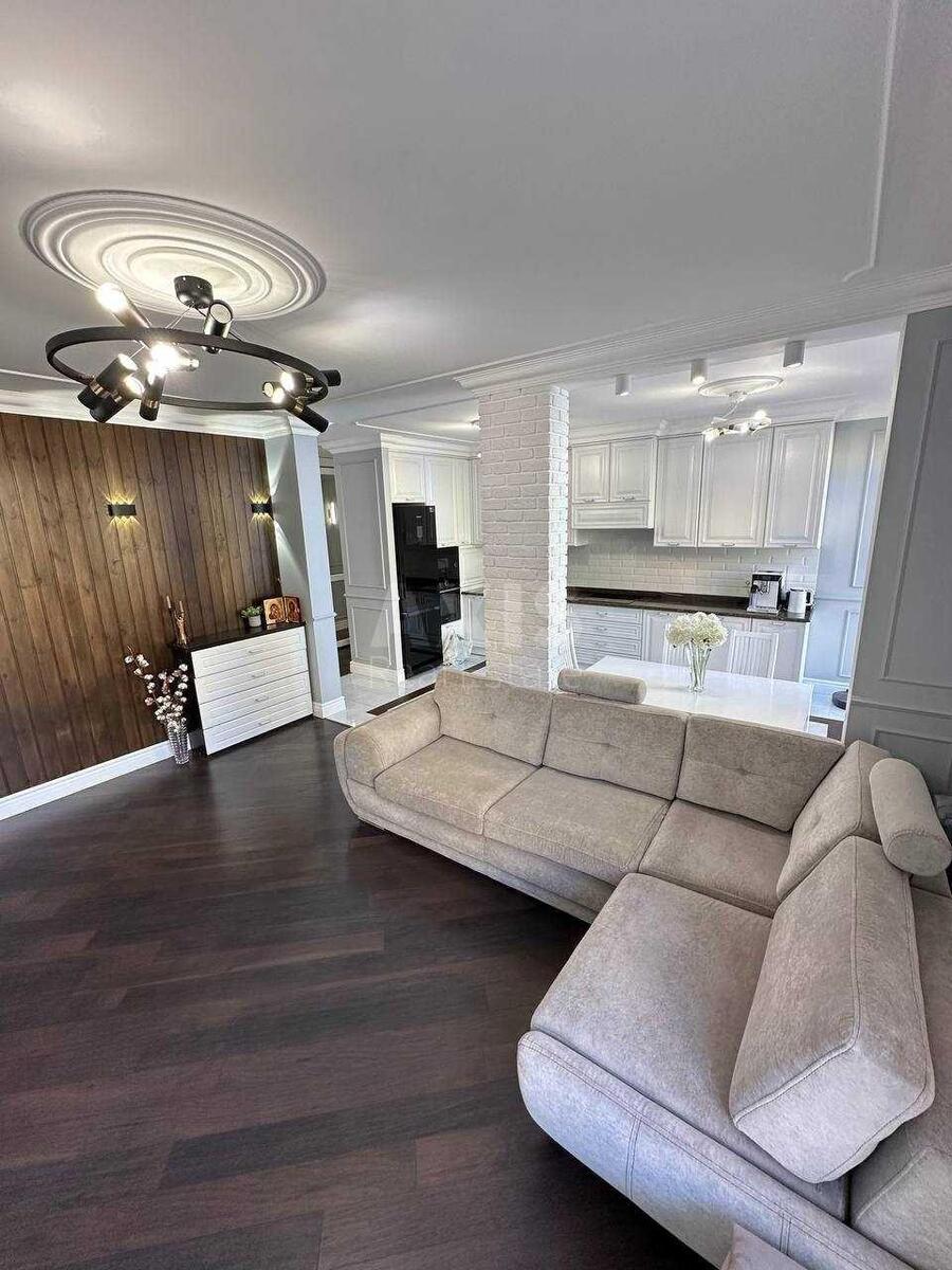 3k apartment vul. Regeneratorna 43