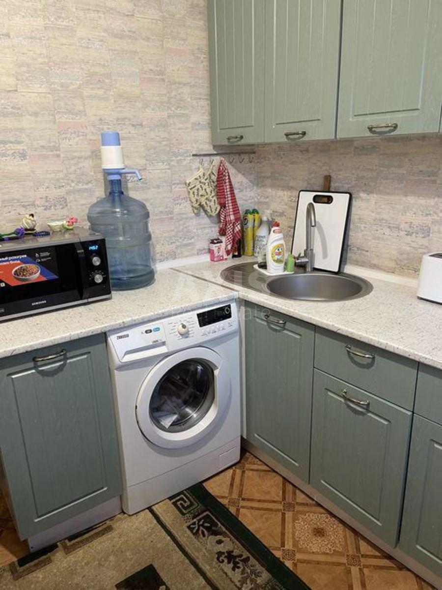 2k apartment vul. Miljutenka 15А