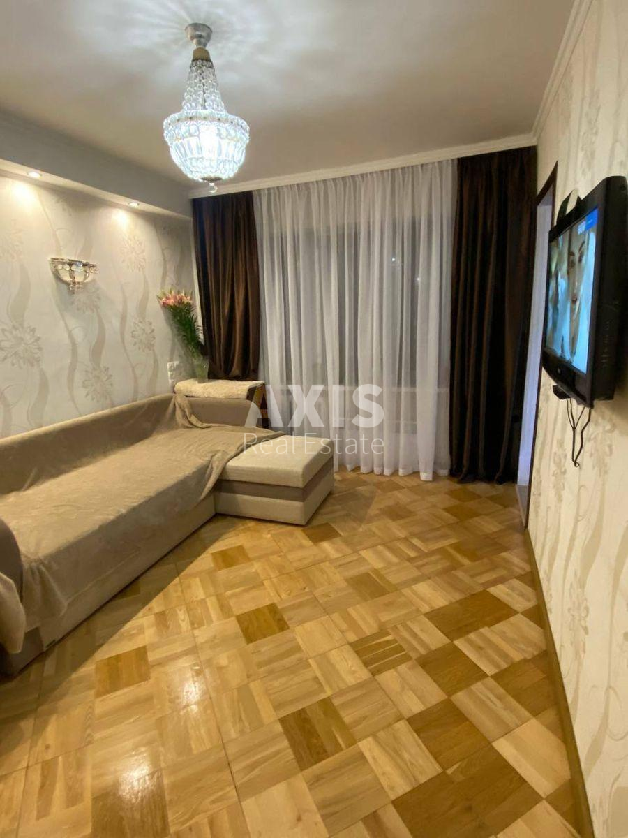 2k apartment vul. Derevljans'ka 20А1