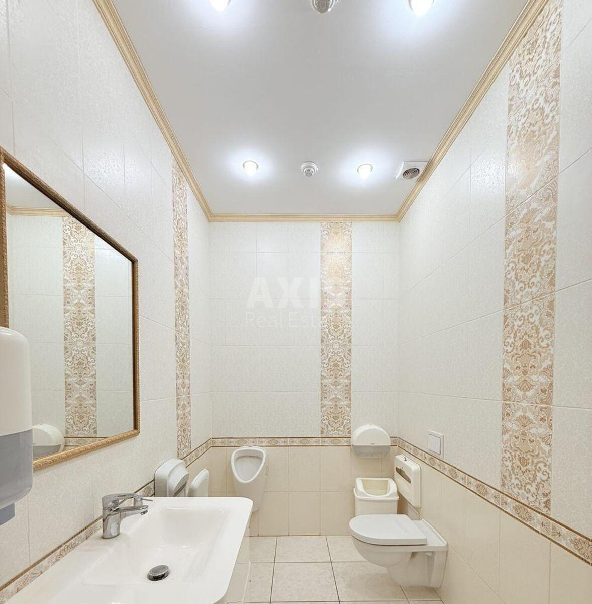 Trade object pr-t Volodimira Іvasyuka 4, 212m2617068