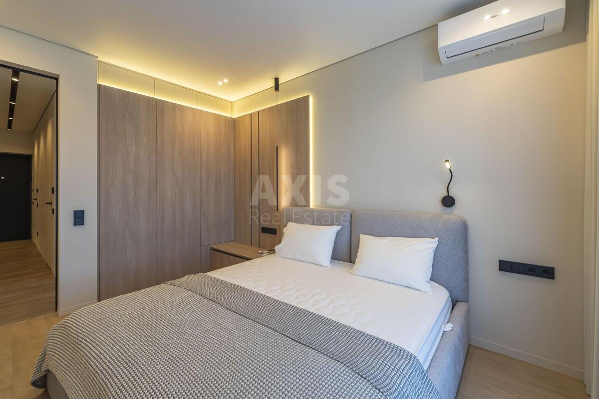 3k apartment prov. Uzhgorods'kyj 4/15760810
