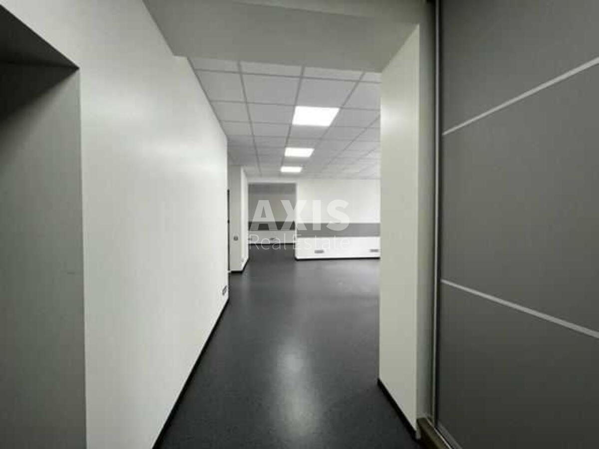 Office vul. Vozdvyzhens'ka 51А, 152m2553034