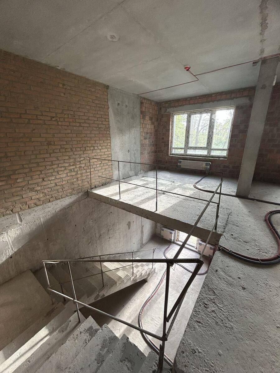 Service object vul. Zhyvopysna 3, 102m25768610