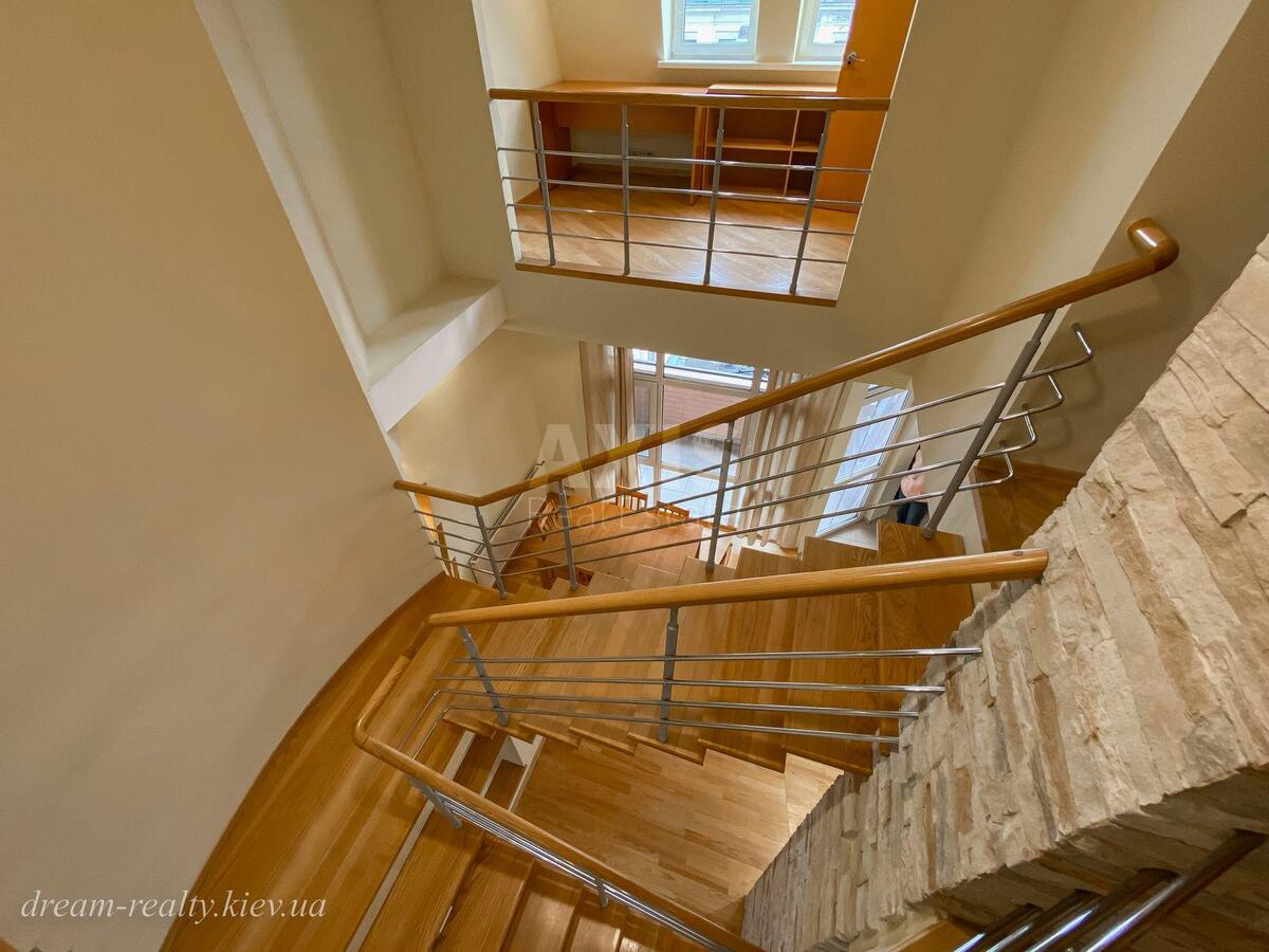 4k apartment vul. Jaroslaviv Val 19577109