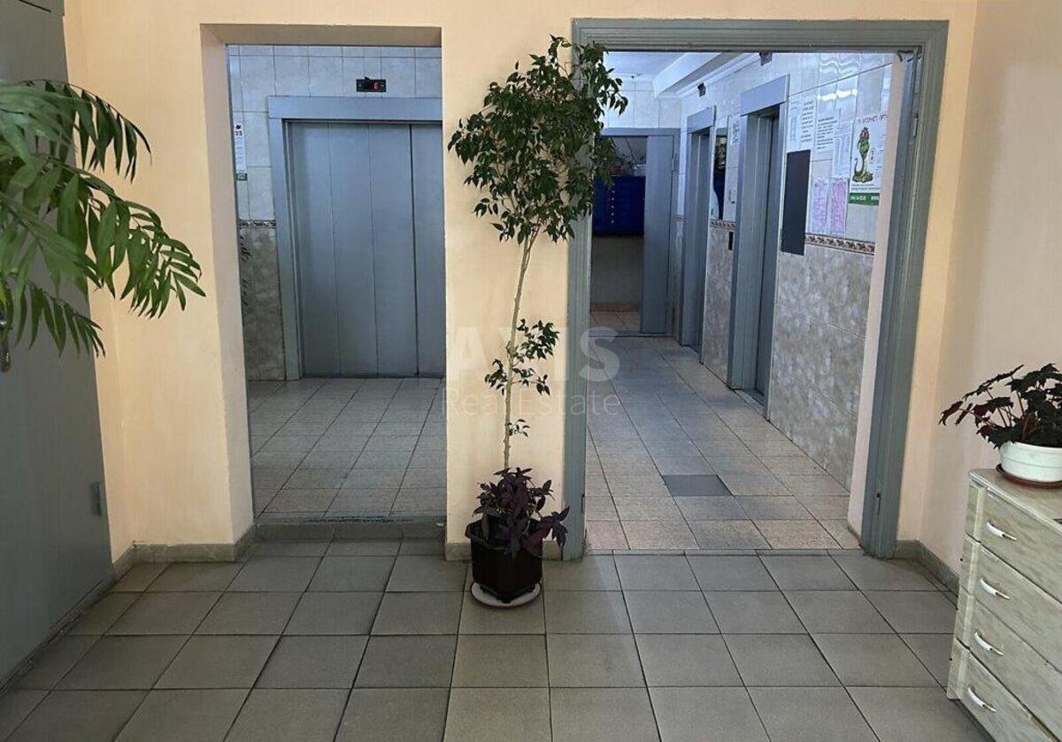 1k apartment vul. Oleny Pchilky 2Б620768