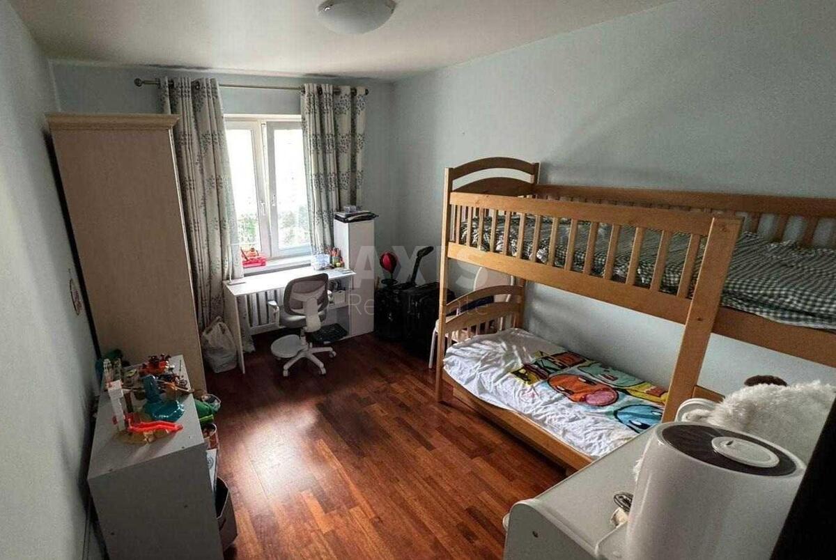 3k apartment vul. Urlivs'ka 19628882