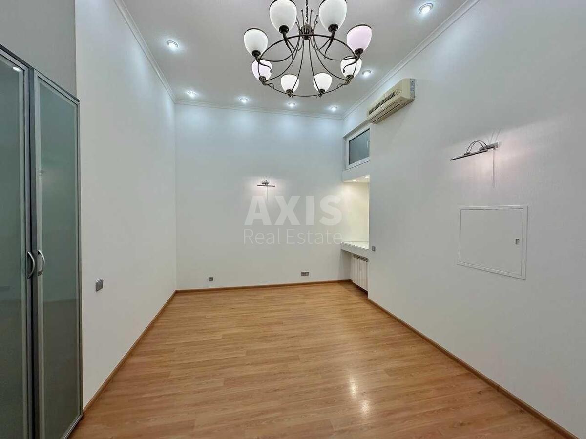 Office vul. Velyka Vasyl'kivs'ka 49, 103m22