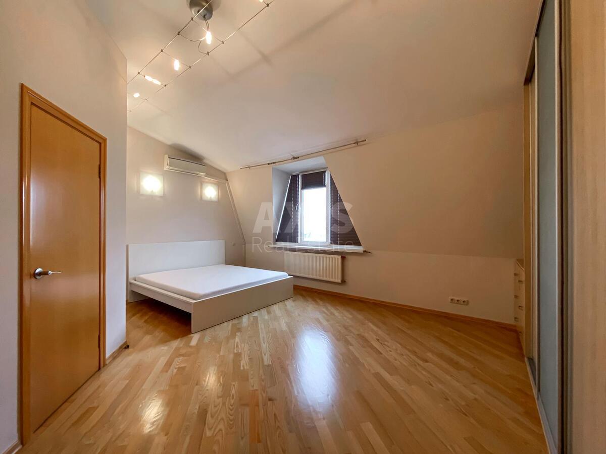 4k apartment vul. Jaroslaviv Val 196334511