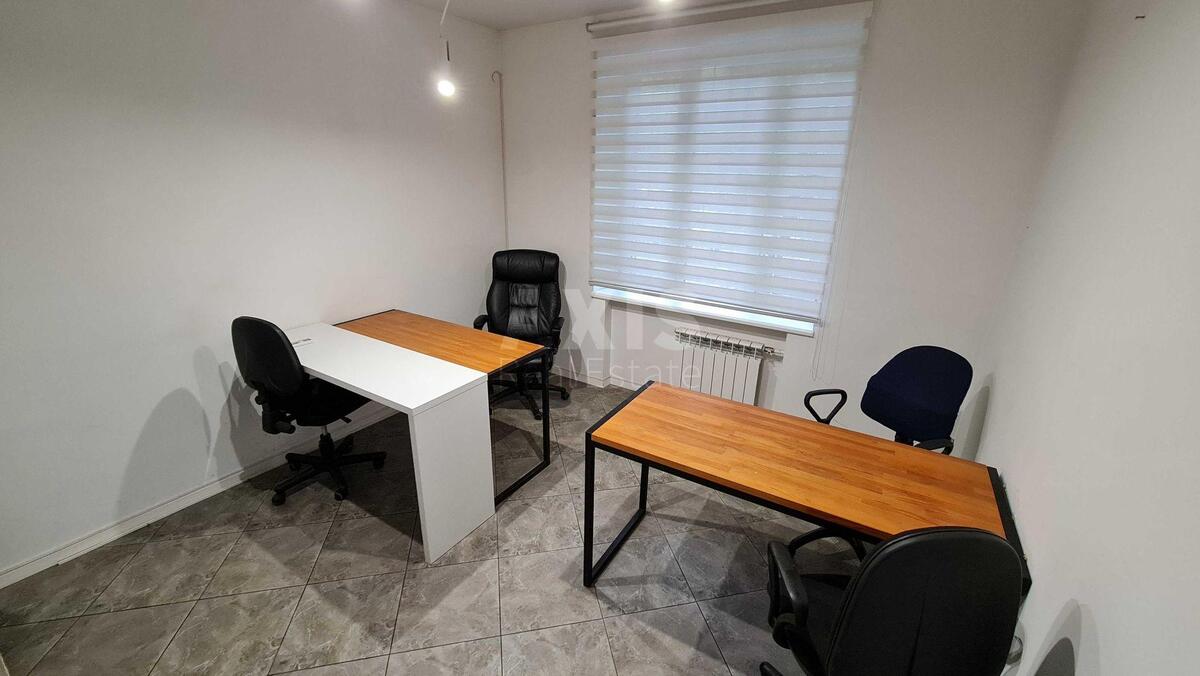Office vul. Shovkunenka 8/20, 71m20