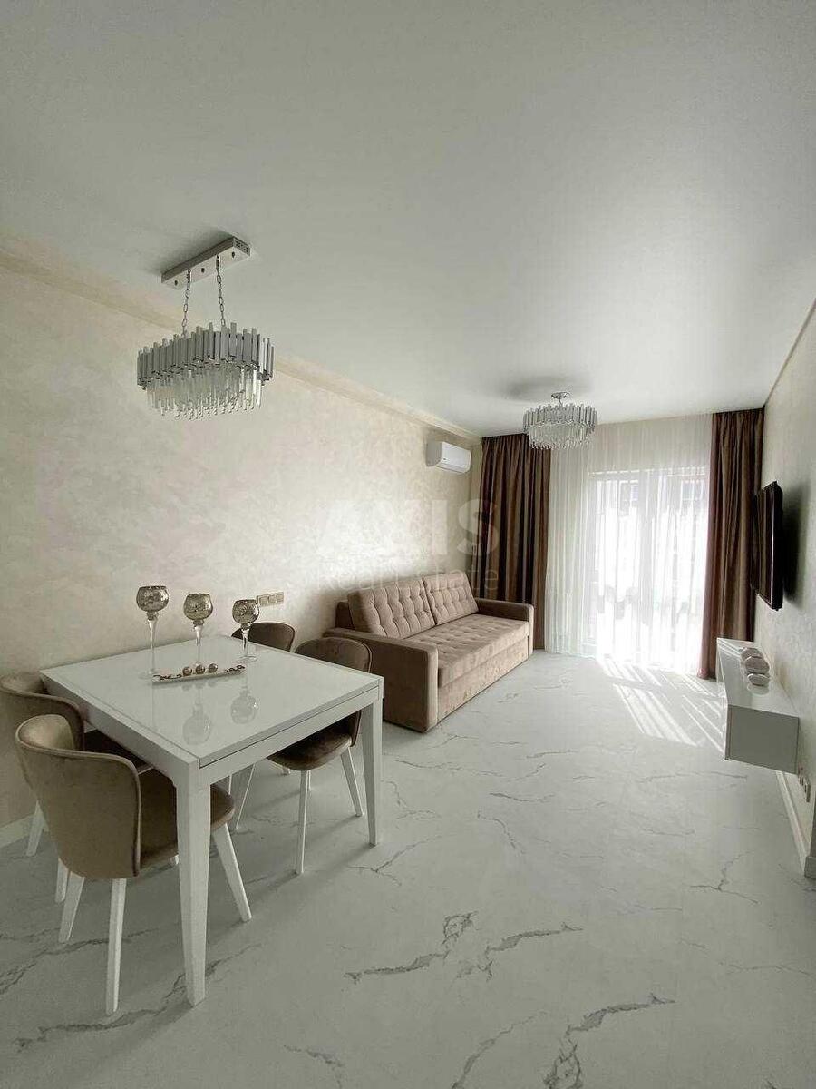 1k apartment vul. Myhajla Maksymovycha 241