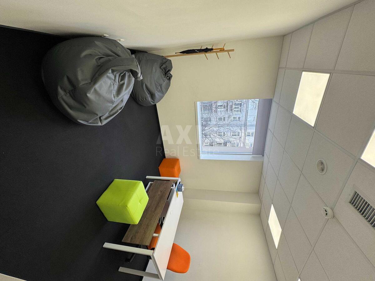 Office vul. Shovkovychna 42/44, 288m24