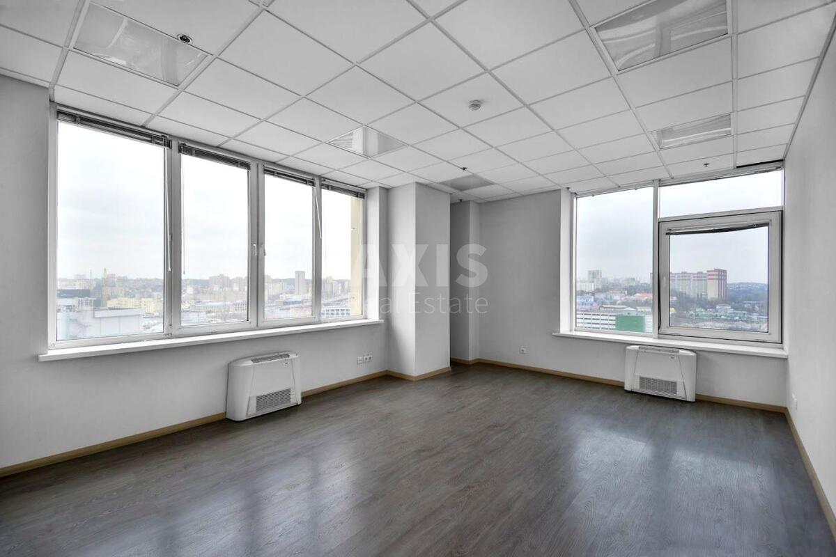 Office vul. Antonovycha 172, 320m2593788