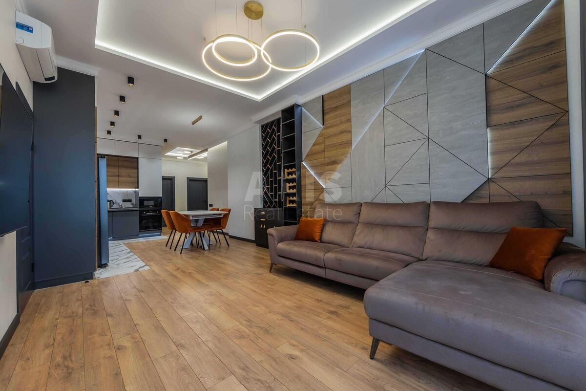 4k apartment vul. Lejpcyz'ka 13593072