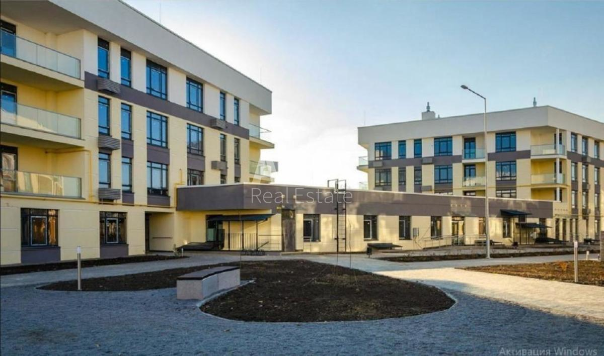 1k apartment vul. Bogatyrs'ka 323