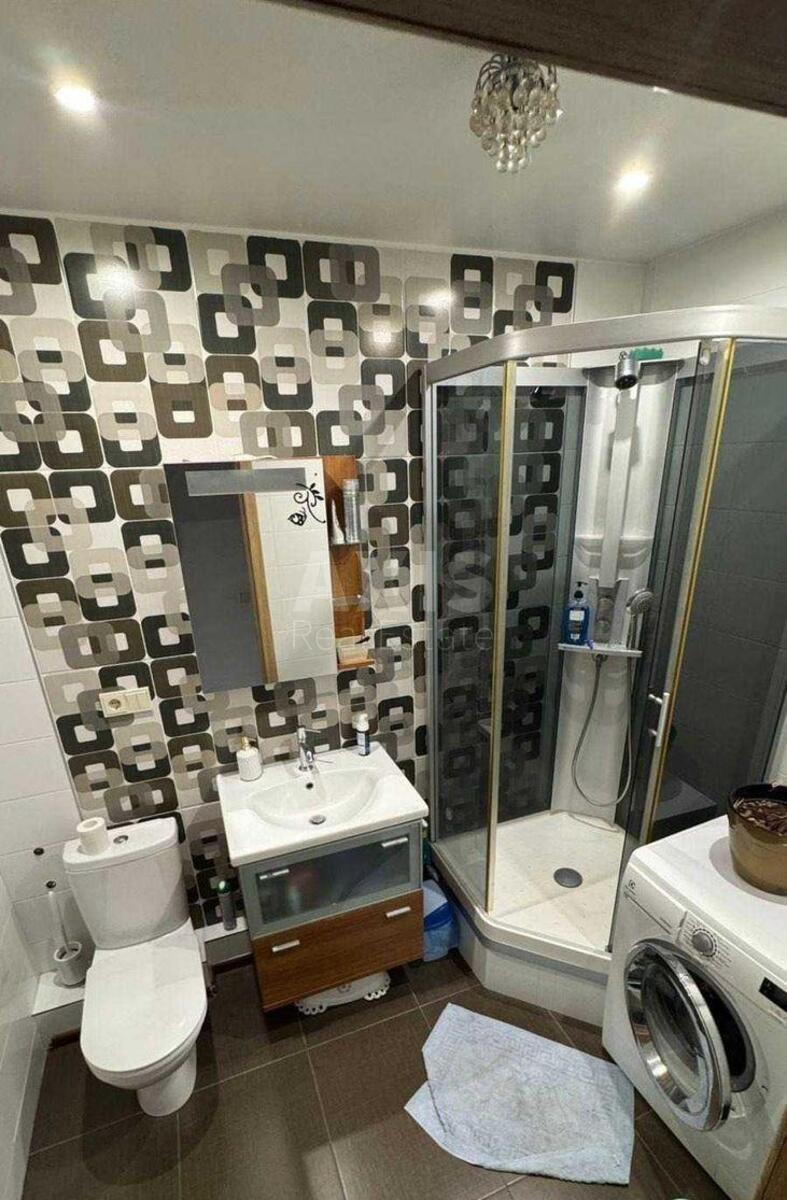 3k apartment vul. Urlivs'ka 19628883