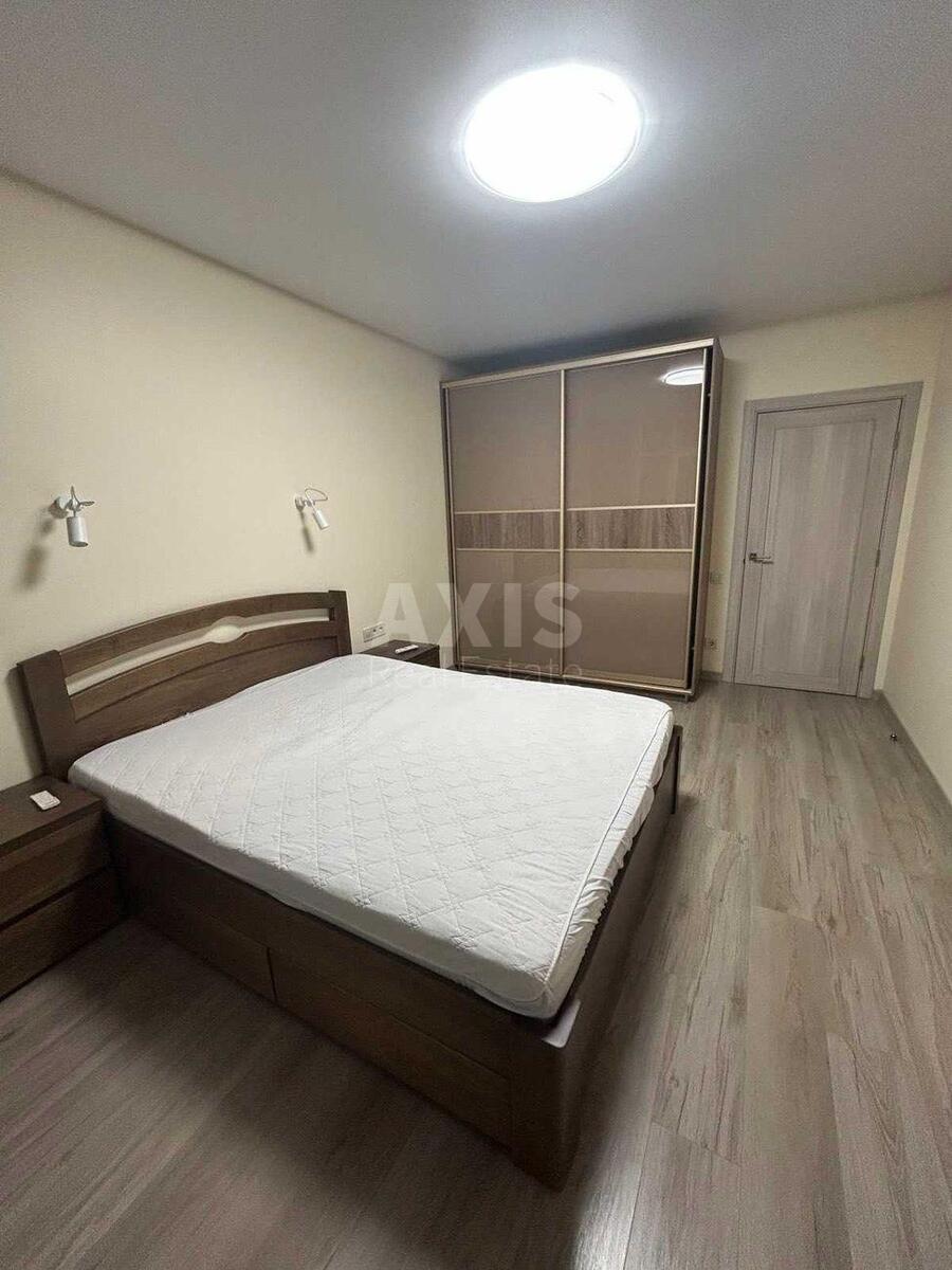 1k apartment vul. Sverstjuka Jevgena 6Г629913