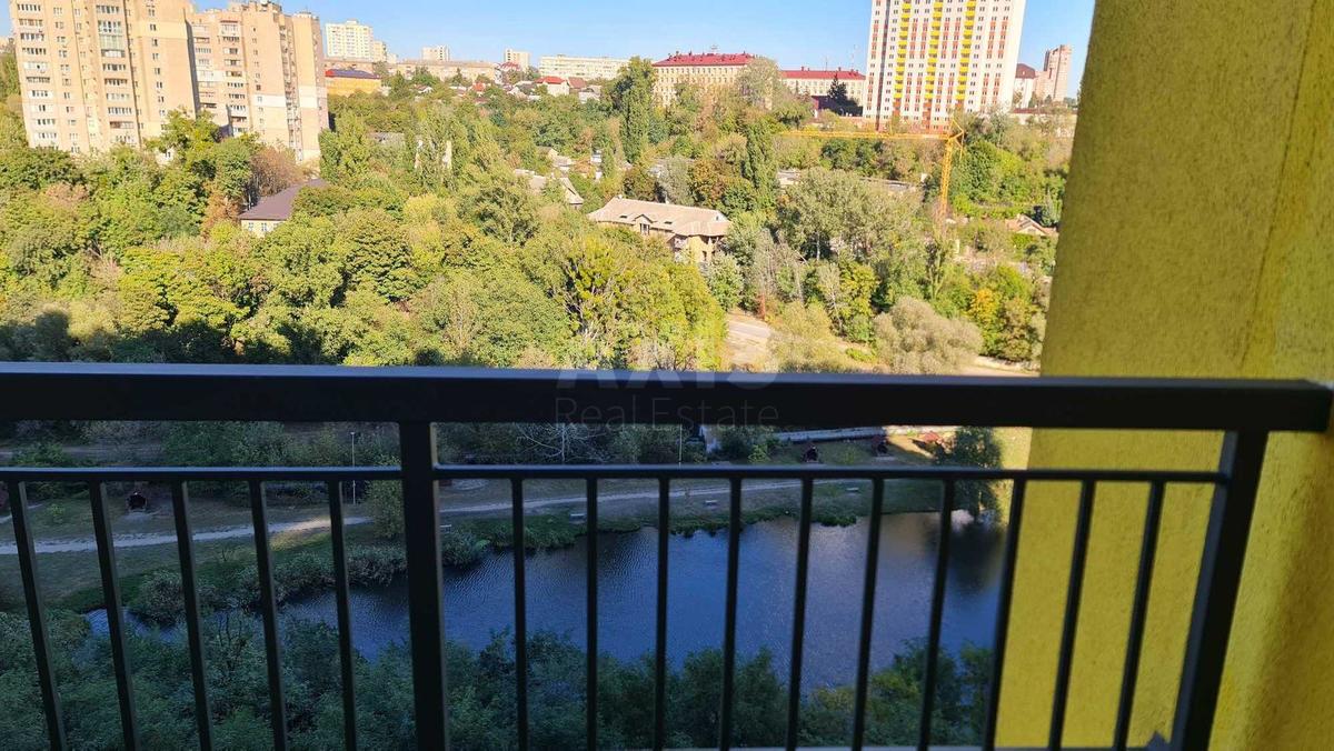 3k apartment vul. Radchenka Petra 277