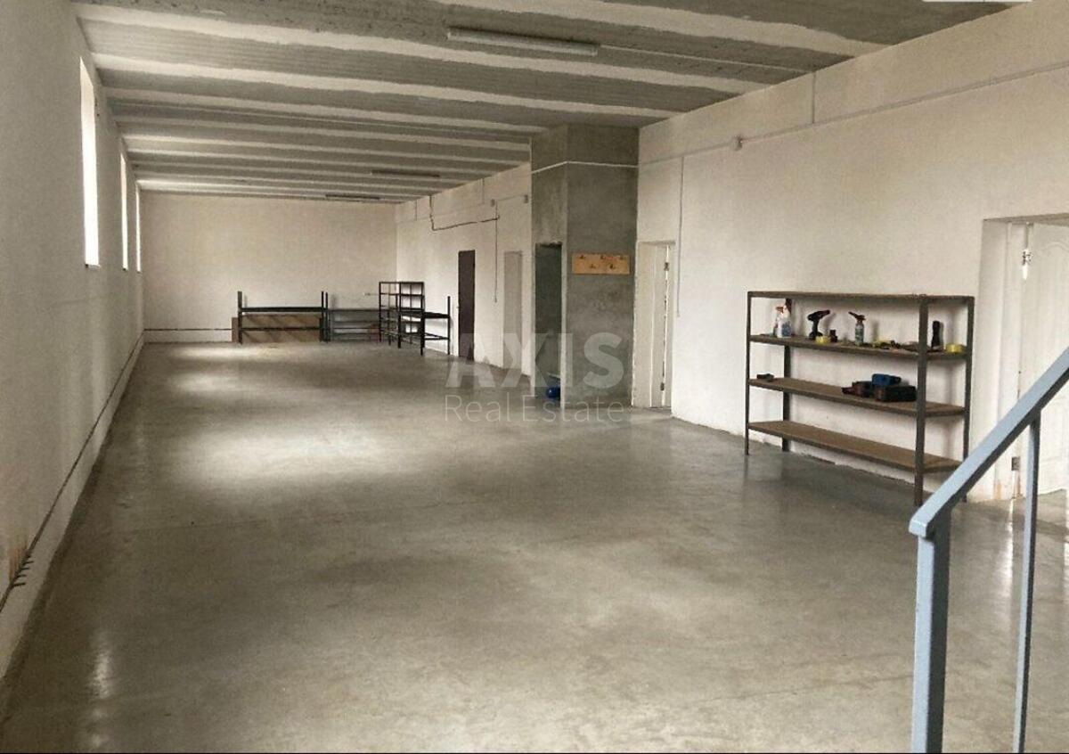 Service object vul. Bortnyc'ka 14, 530m20